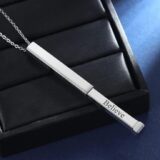 قلادة الاسم المخفي